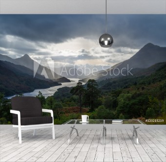 Bild på Beautiful sunset at Loch leven in Scotland Great Brittain
